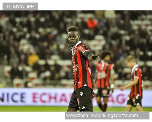 巴洛特利的足球传奇：从天才少年到意大利足球的风云人物